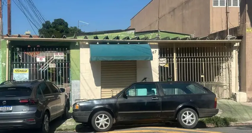 Casa à venda na Avenida Olavo Bilac, Km 18, Osasco - SP