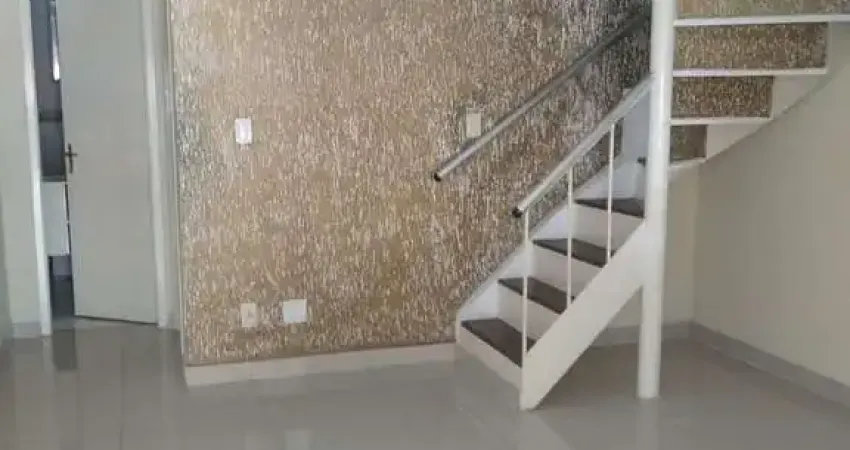 Casa de Condomínio à venda na Estrada Vereador Luiz Carlos da Silva, Galo Branco, São Gonçalo - RJ