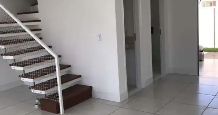 Casa de Condomínio para alugar na Avenida Adolpho Massaglia, Bairro da Vossoroca, Sorocaba - SP