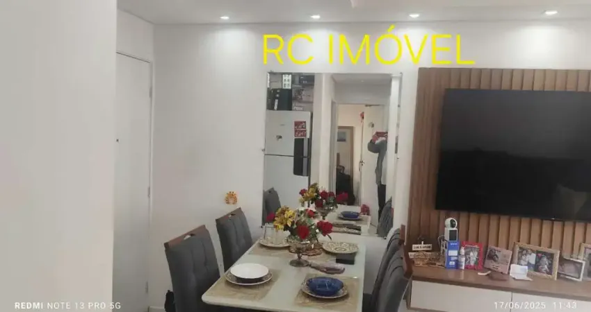 Apartamento à venda na Rua Raposo da Fonseca, Cidade Popular, São Paulo - SP