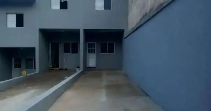 Casa à venda na Rua Professor Luiz Nardy, Aparecida, Bragança Paulista - SP