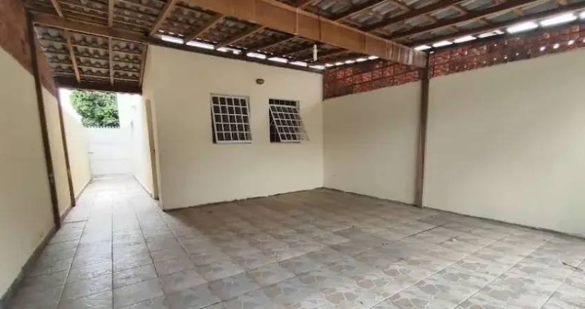 Casa à venda na Rua Maria de Lourdes Vaz Monteiro, Jardim Boa Esperança, Sorocaba - SP