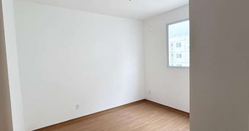 Apartamento à venda na Avenida Lúcio Tomé Feteira, Barro Vermelho, São Gonçalo - RJ