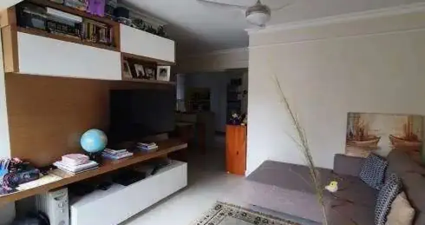 Apartamento à venda na Rua Santo Irineu, Bosque da Saúde, São Paulo - SP