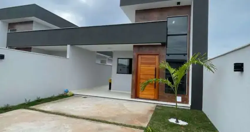 Casa à venda na Rua Manoel Figueiredo, Jardim Atlântico Leste (Itaipuaçu), Maricá - RJ