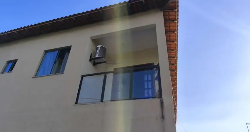Apartamento à venda na Avenida Maxwell Ramos, Parque Nanci, Maricá - RJ