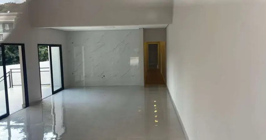 Casa de Condomínio à venda na Rua Victório Spinucci, Jardim Promeca, Várzea Paulista - SP