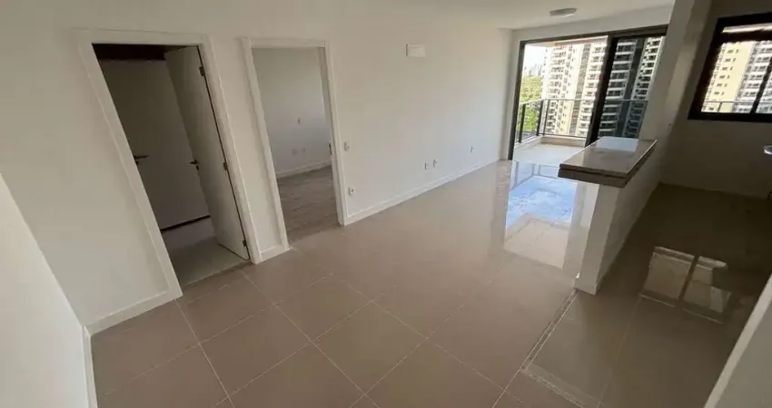 Apartamento à venda na Avenida Salvador Allende, Barra da Tijuca, Rio de Janeiro - RJ