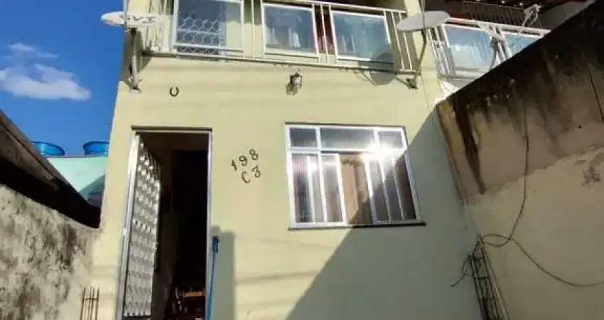 Casa com 3 quartos à venda na Rua Pedro Garcia, 13, Antonina, São Gonçalo