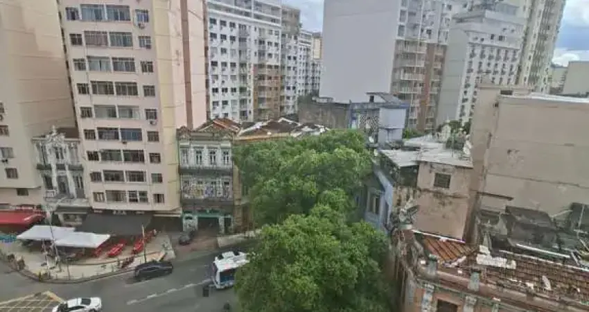 Apartamento à venda na avenida gomes freire, centro, rio de janeiro - rj