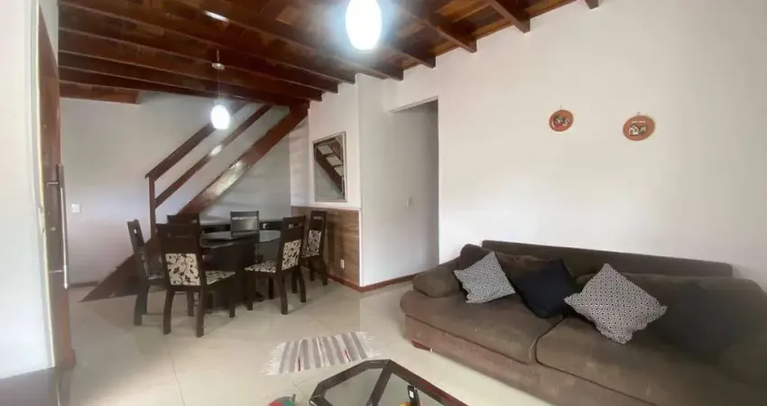 Casa para alugar na rua benjamin constant, santana, niterói - rj