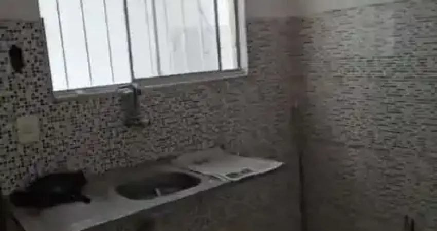 Casa com 2 quartos à venda na Rua Porto Alegre, 1, Trindade, São Gonçalo