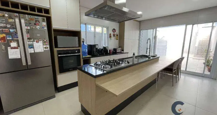 Casa de condomínio à venda na rua maracatu, chácara canta galo, cotia - sp