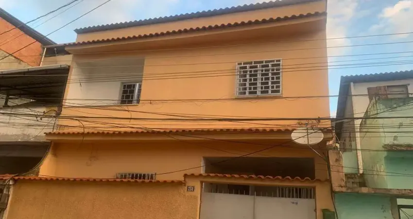 Casa à venda na rua bem-te-vi de coroa, taquara, rio de janeiro - rj