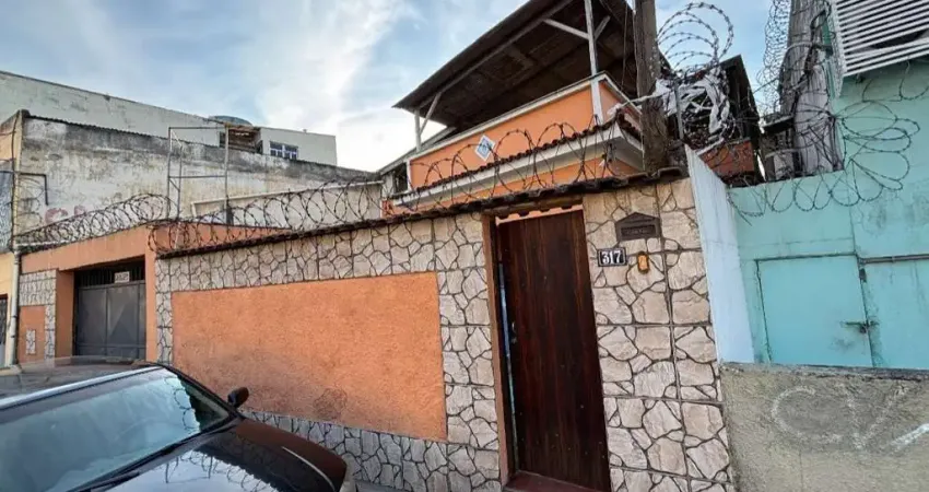 Casa à venda na avenida winston churchill, parque centenário, duque de caxias - rj