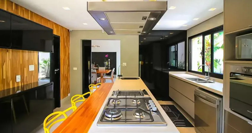 Casa com 3 quartos à venda na Rua Alemanha, 806, Jardim Europa, São Paulo