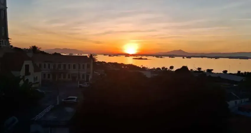 Apartamento à venda na rua general castrioto, largo do barradas, niterói - rj