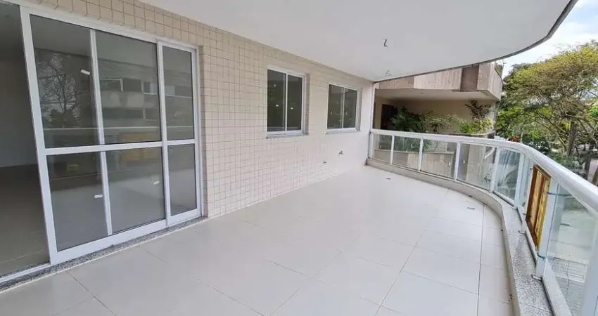 Apartamento à venda na Rua Almirante Ary Rongel, Recreio dos Bandeirantes, Rio de Janeiro - RJ