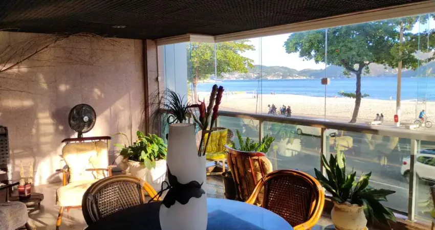 Apartamento para alugar na Avenida Jornalista Alberto Francisco Torres, Icaraí, Niterói - RJ