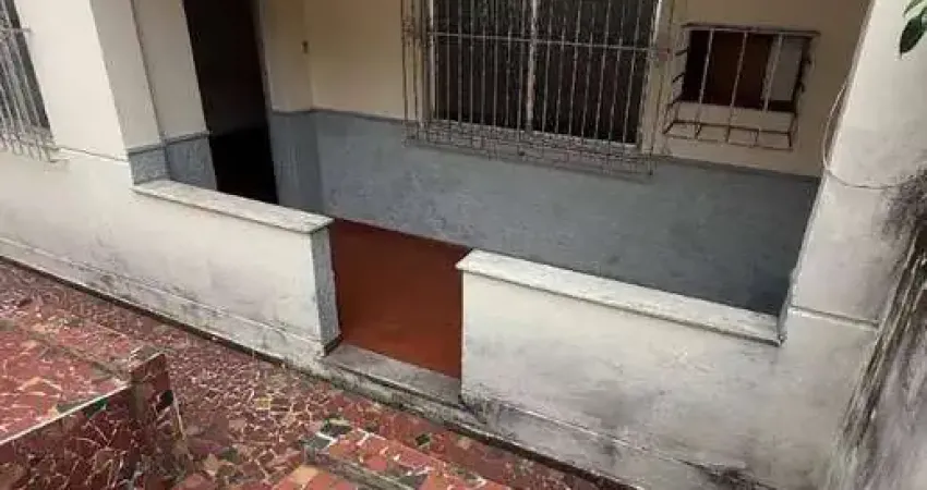 Casa à venda na Rua Beni, Praia da Bandeira, Rio de Janeiro - RJ