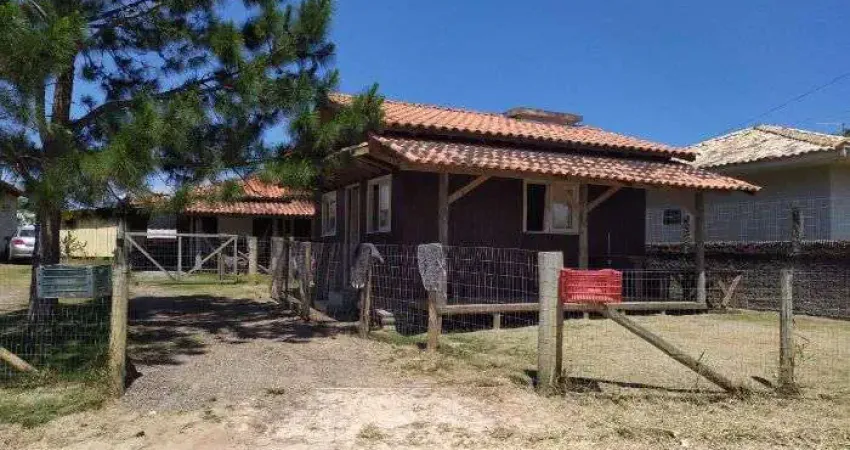 Casa com 3 quartos à venda na Perto do Surfland, 123, Grama, Garopaba