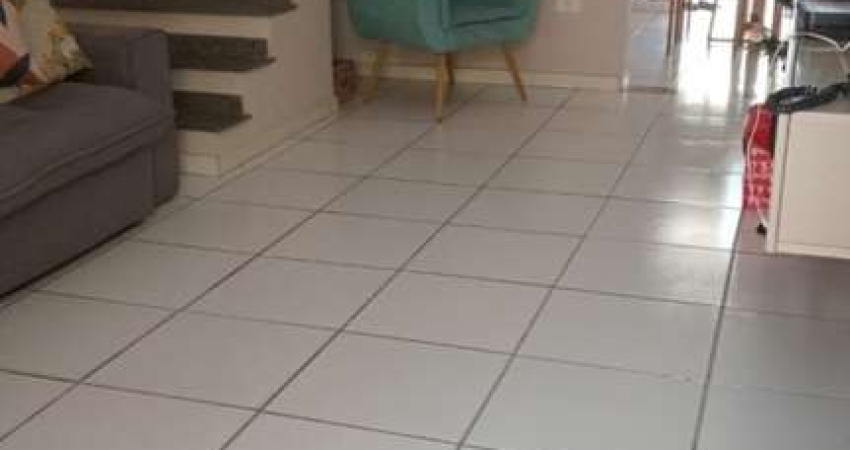 Casa em Condomínio para Venda em Jacareí / SP no bairro Jardim Jacinto