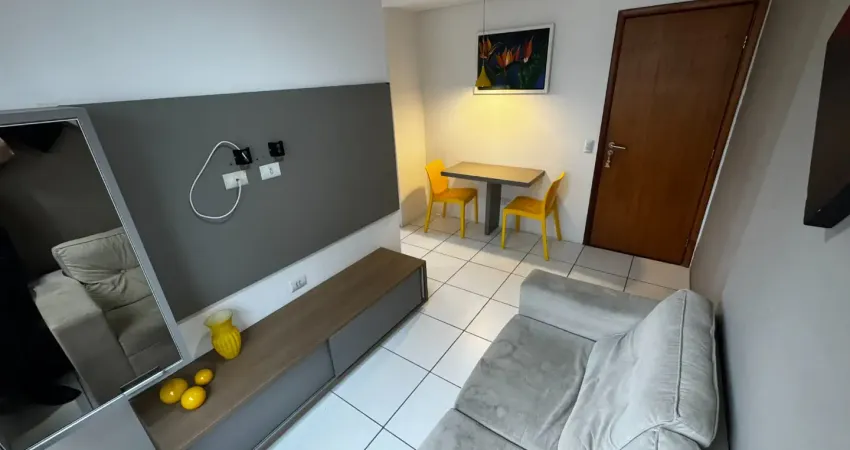 Alugo - apartamento de 1 quarto e sala separados - mobiliado - zona norte -casa forte