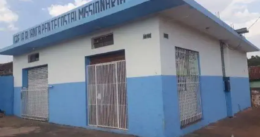 Casa com 3 quartos à venda na Rua Pedro Pedrossian, Jardim Glória l, Várzea Grande