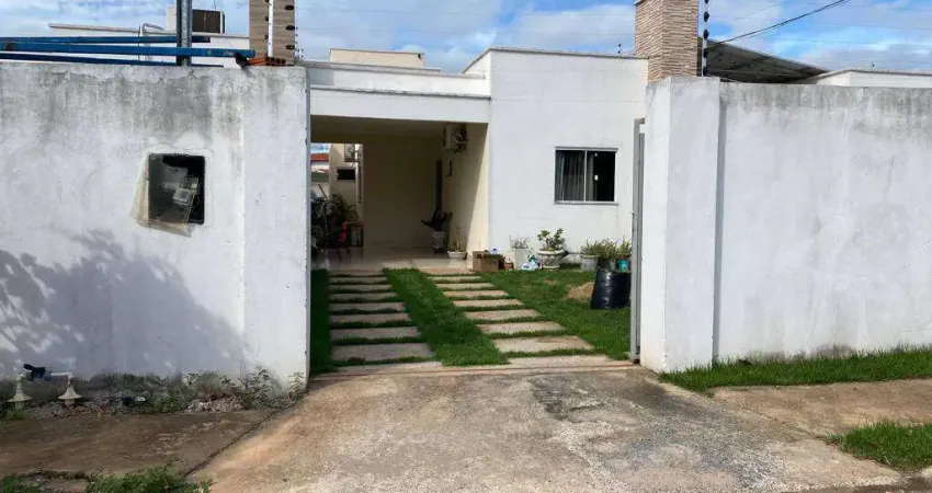 Vende-se casa no bairro Jardim das Palmeiras Cuiabá