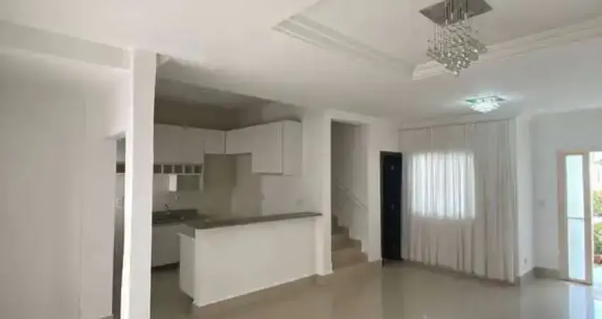 Casa à venda na Avenida Ipiranga, Cidade Alta, Cuiabá