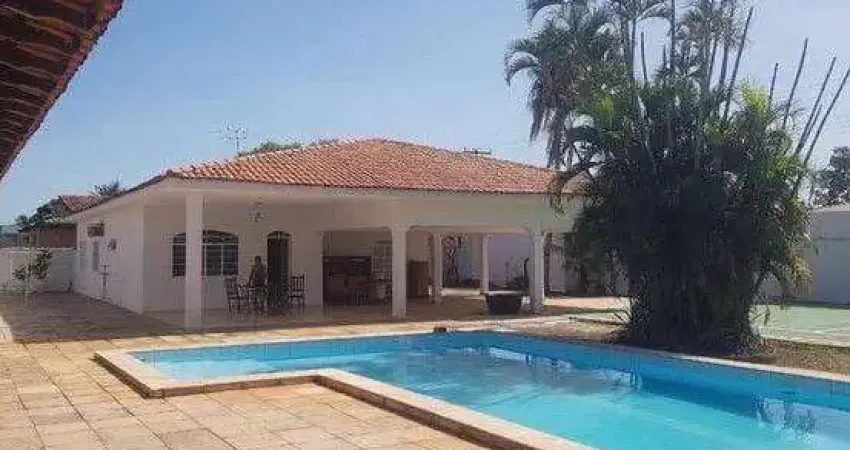 Casa comercial/residencial, Jd. Califórnia 1200m², 04 vagas, por 1.100.000