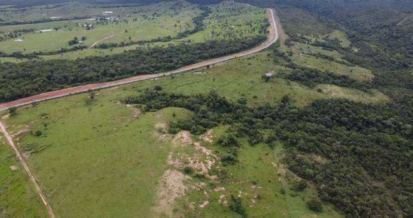 Fazenda com  915 hectares, pastagem Formada frente Rodovia 86 km de Cuiabá