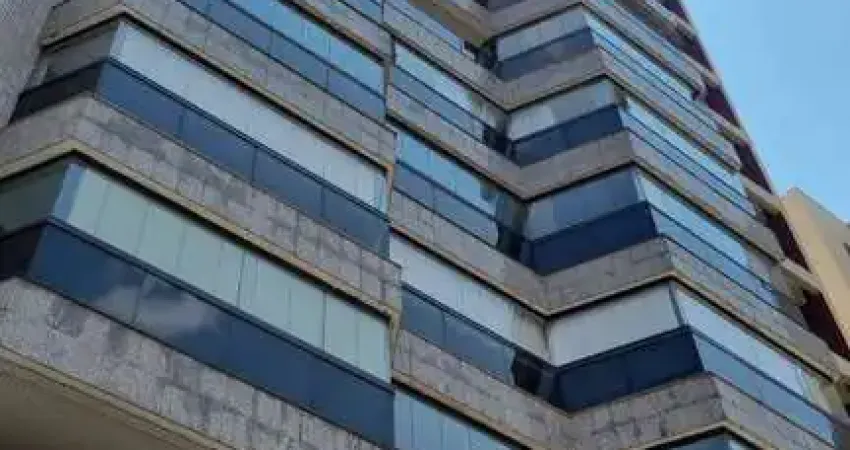 Apartamento 4/4 próximo shopping Pantanal e Centro Político mobiliado