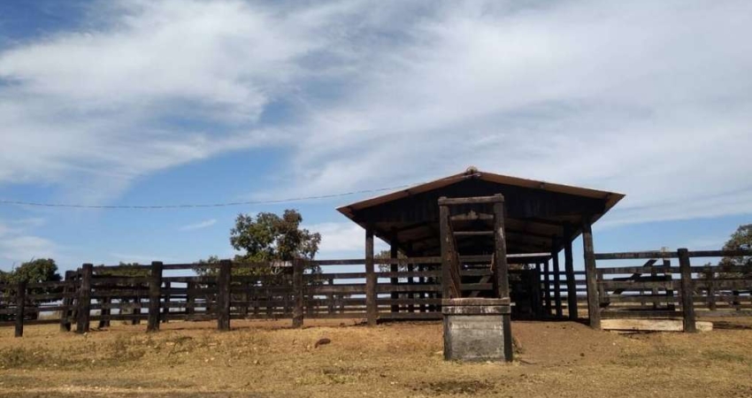 Fazenda à venda na Zona Rural, Nobres 