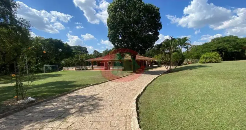 Chácara com 3 Suítes à venda, 6000 m² por R$ 2.690.000 - Recanto das Flores - Indaiatuba/SP