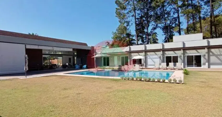 Belíssima Casa à venda no Condomínio Recanto dos Pássaros - Indaiatuba/SP