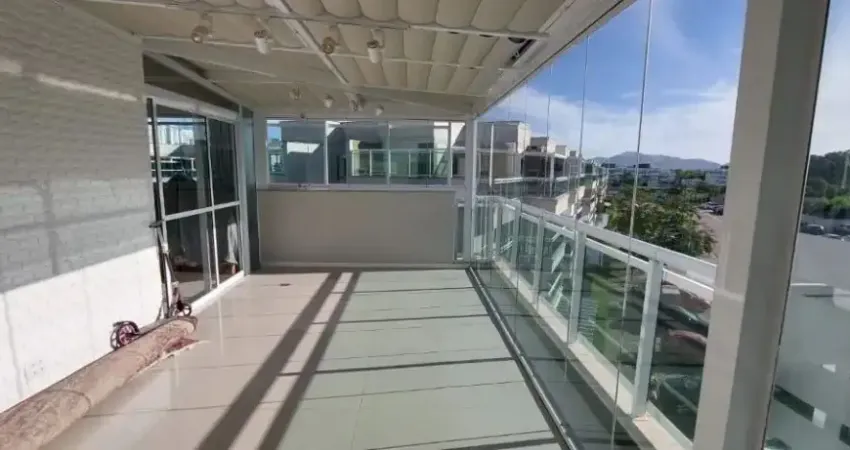 vendo lindo apartamento de 4 quartos no recrio dos bandeirantes -RJ