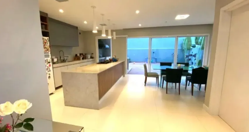 Casa para venda no Condomínio Bella Citta em Mogi das Cruzes.