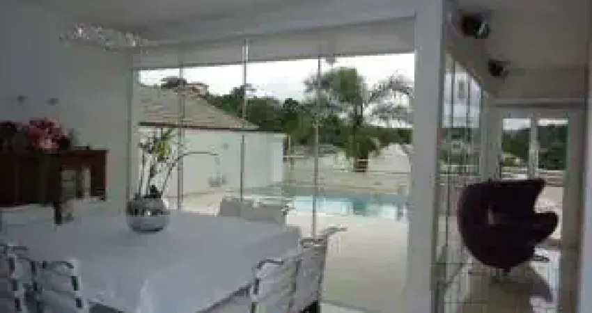 Casa a venda condomínio Aruã, em Mogi das Cruzes