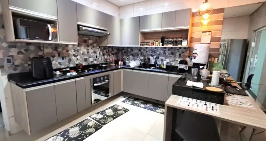 Casa à venda em mogi das cruzes-sp, vila lavínia: 2 quartos, 1 sala, 2 banheiros, 1 vaga de garagem, 125,20m².