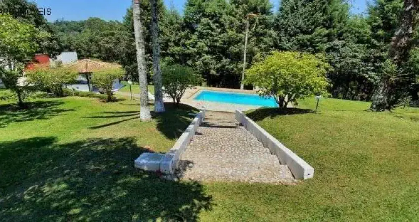 Chácara de luxo à venda em guararema-sp: 4 quartos, 1 suíte, 2 salas, 2 banheiros, vagas, 700m². imperdível!