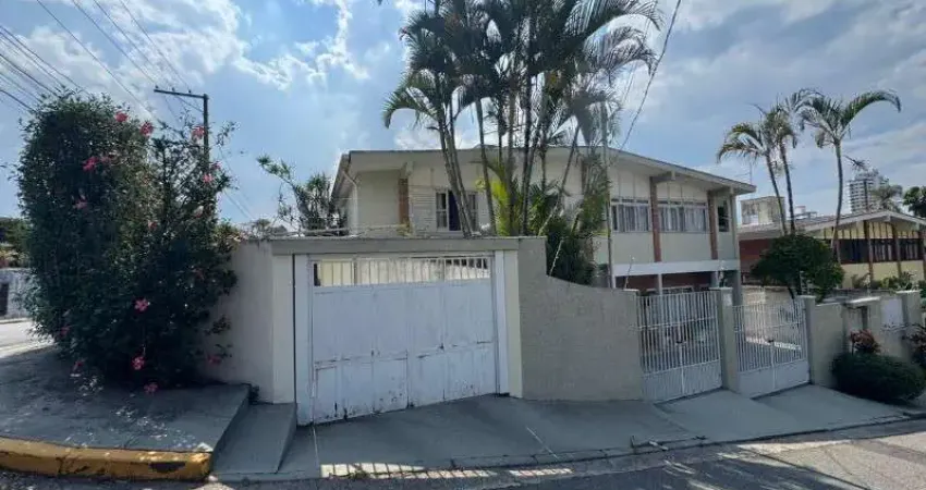 Casa comercial e/ou residencial à venda em mogi das cruzes-sp, vila oliveira: 4 quartos, 1 suíte, 5 salas, 4 vagas de garagem, 220m².