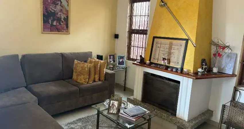 Casa com 3 quartos à venda na Rua Desembargador Francisco Ferreira, 205, Vila Oliveira, Mogi das Cruzes