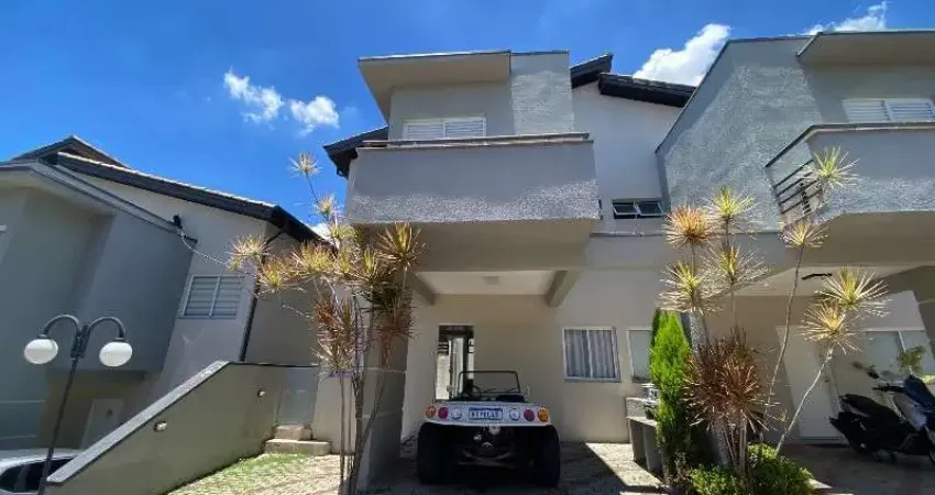 Venda de Casa em Condomínio na Vila Oliveira, Mogi das Cruzes-SP - 3 dormitórios, 1 suite, 2 vagas - 143m².