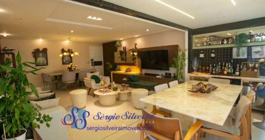 Belíssimo apartamento amplo e com 3 quartos no bairro Aldeota