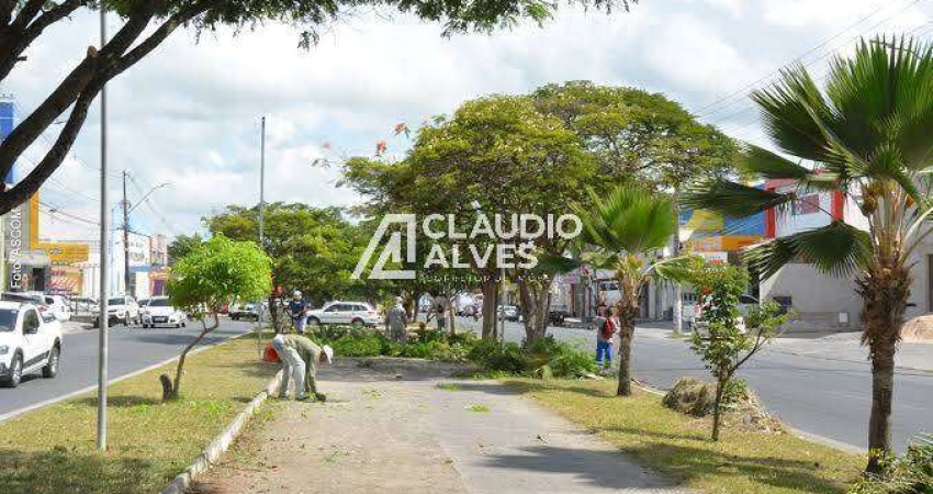 TERRENO COM 420 M2 14X30  NA REGIÃO DA AV. FRAGA MAIA