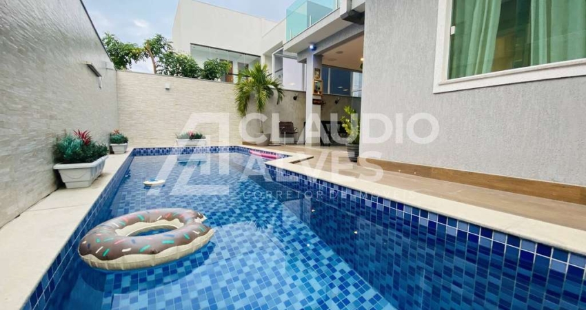 CASA DE ALTO PADRÃO COM 4 QUARTOS SENDO 3 SUÍTES - PISCINA E ÁREA GOURMT