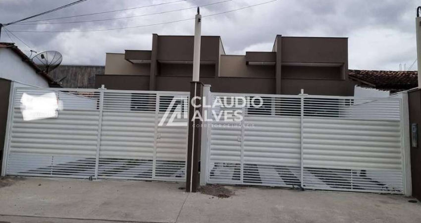 CASA COM 3 QUARTOS SENDO 1 SUÍTE PRONTA PARA MORAR NO FAIRRO FEIRA VII