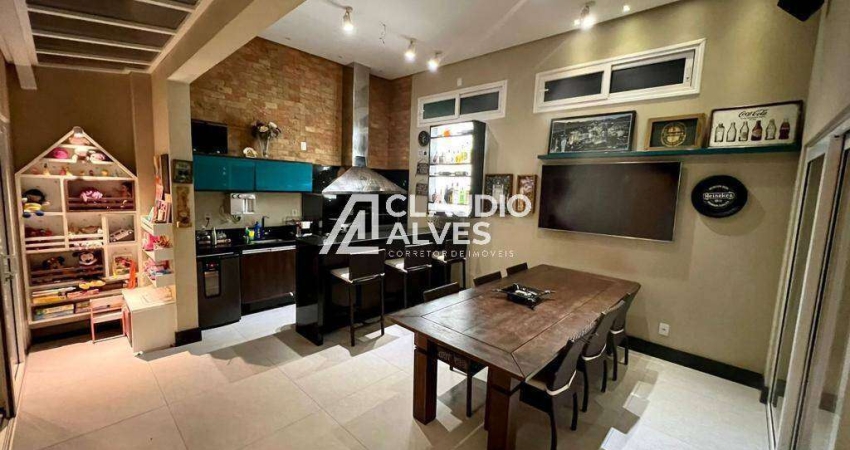 CASA  DE ALTO PADRÃO COM 3 SUÍTES E ÁREA GOURMET COMPLETA NO BAIRRO SIM