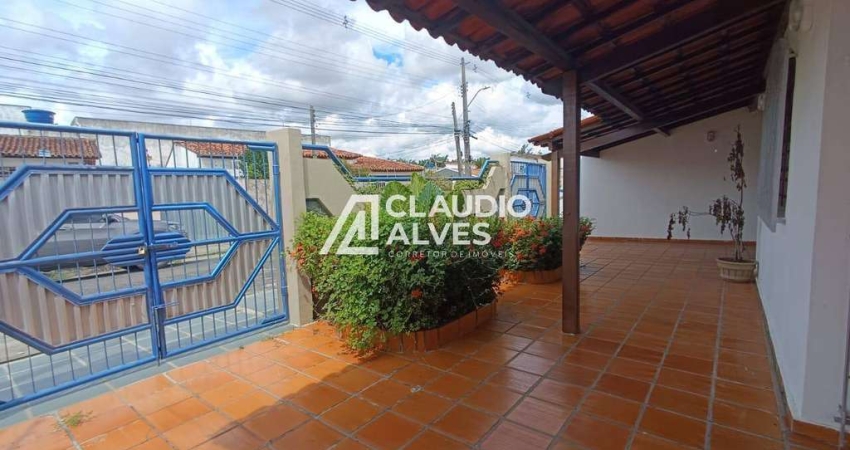 Casa com 3 quartos à venda na Rua K, Queimadinha, Feira de Santana